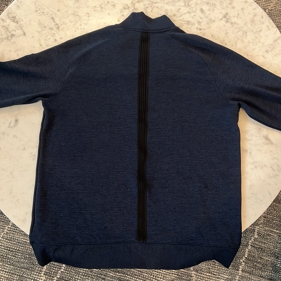 Nike Q-Zip navy blue with black accents. Large. - Picture 4 of 4